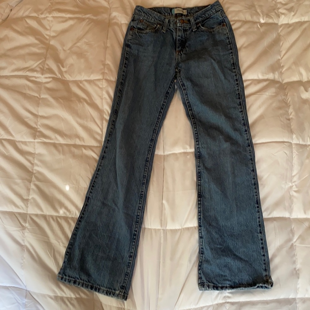 Wrangler high waisted/ mid waisted bootcut jeans